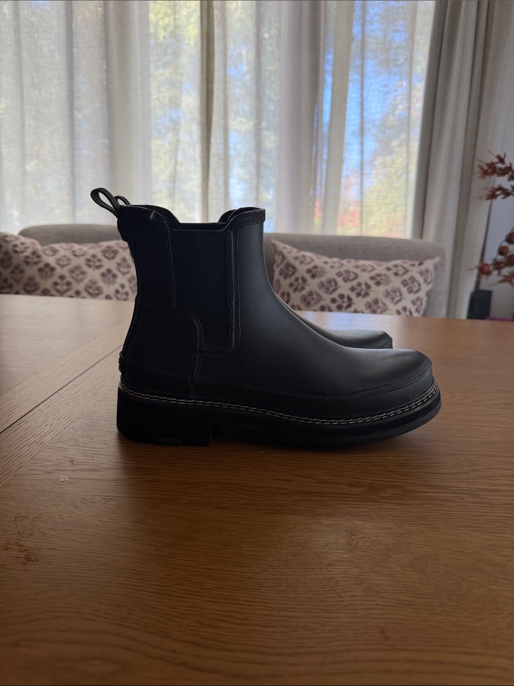 Hunter Refined Stitch Detail Chelsea Boots - Women's